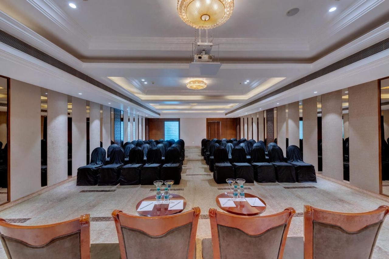 The Fern Residency Hubballi Bagian luar foto